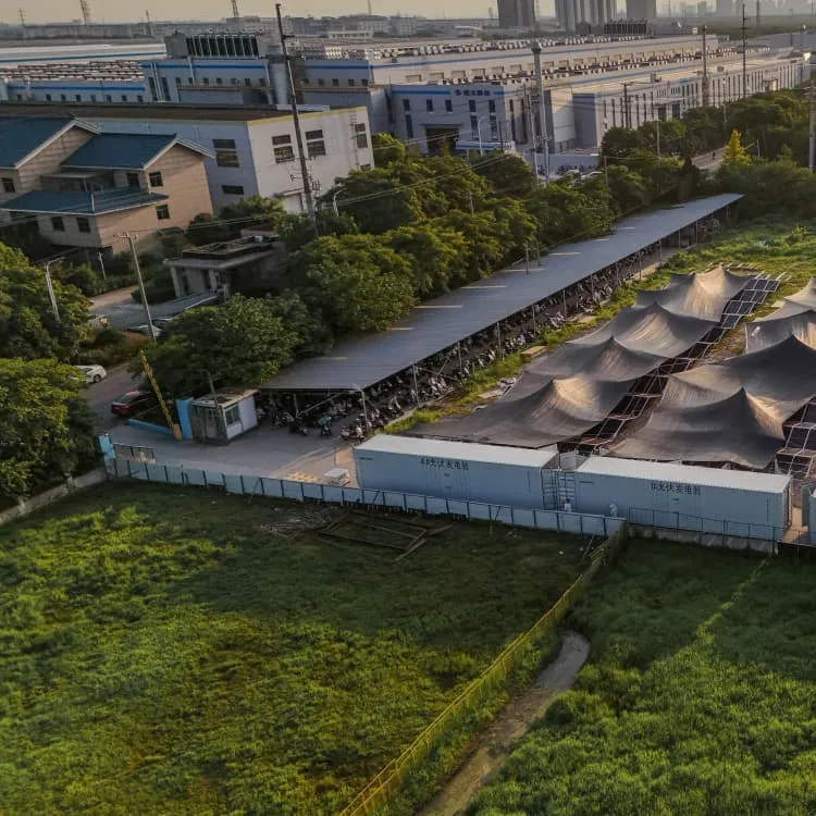 Solar outdoor mobile power bank 220v portable large capacity